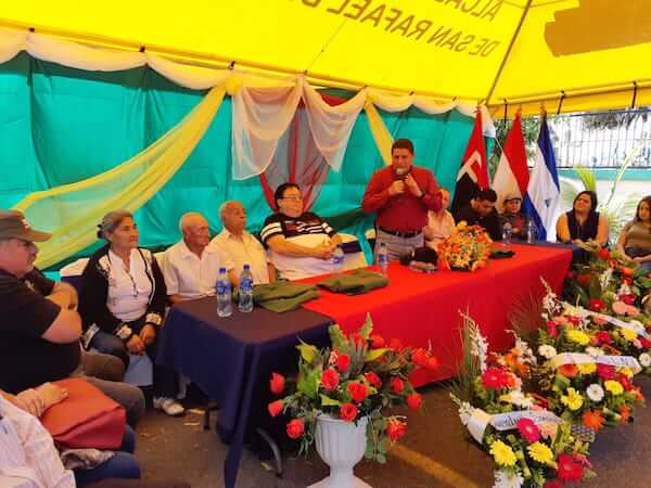 homenaje a blanca arauz